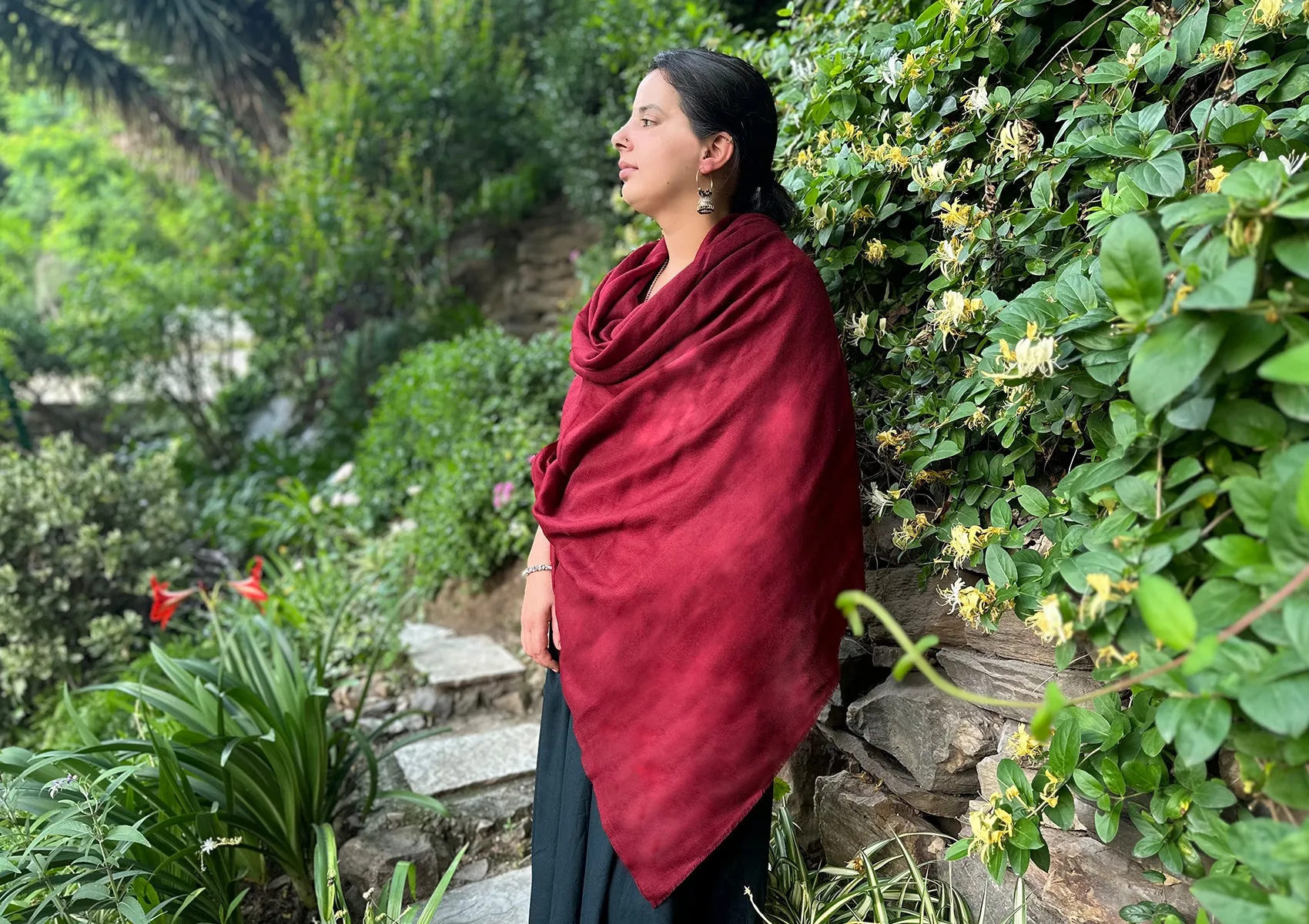 LAKSHMI - Authentic Pashmina Meditation Shawl - Burgundy