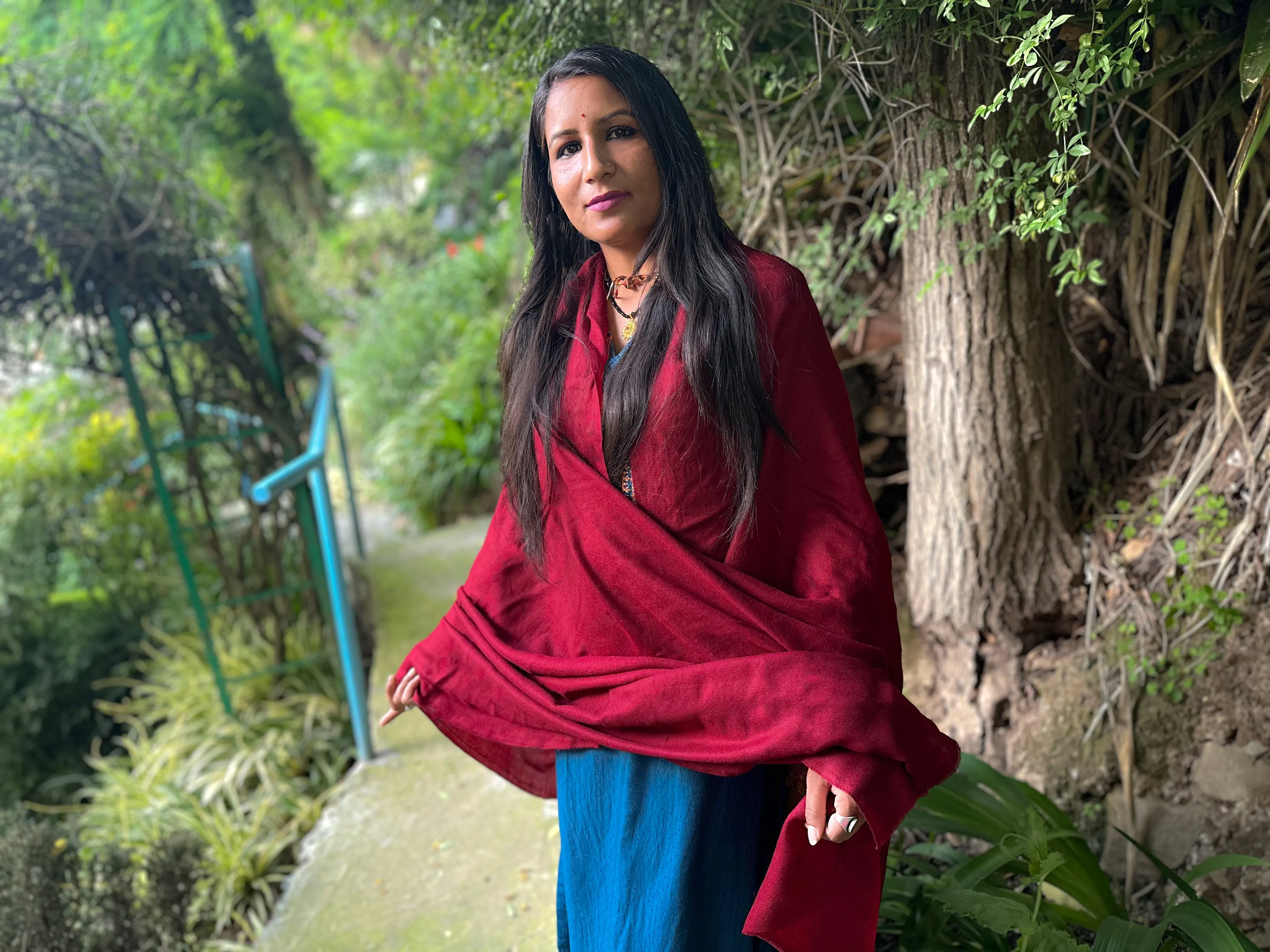 LAKSHMI - Authentic Pashmina Meditation Shawl - Burgundy