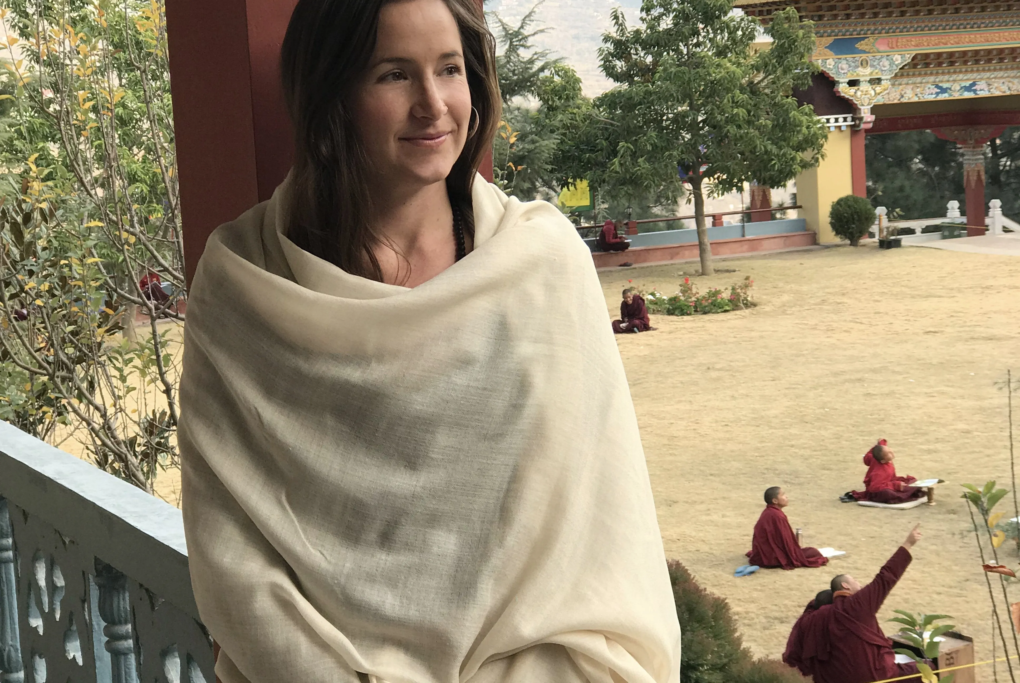 LAKSHMI - Authentic Pashmina Meditation Shawl - Cream