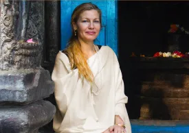 LAKSHMI - Authentic Pashmina Meditation Shawl - Cream