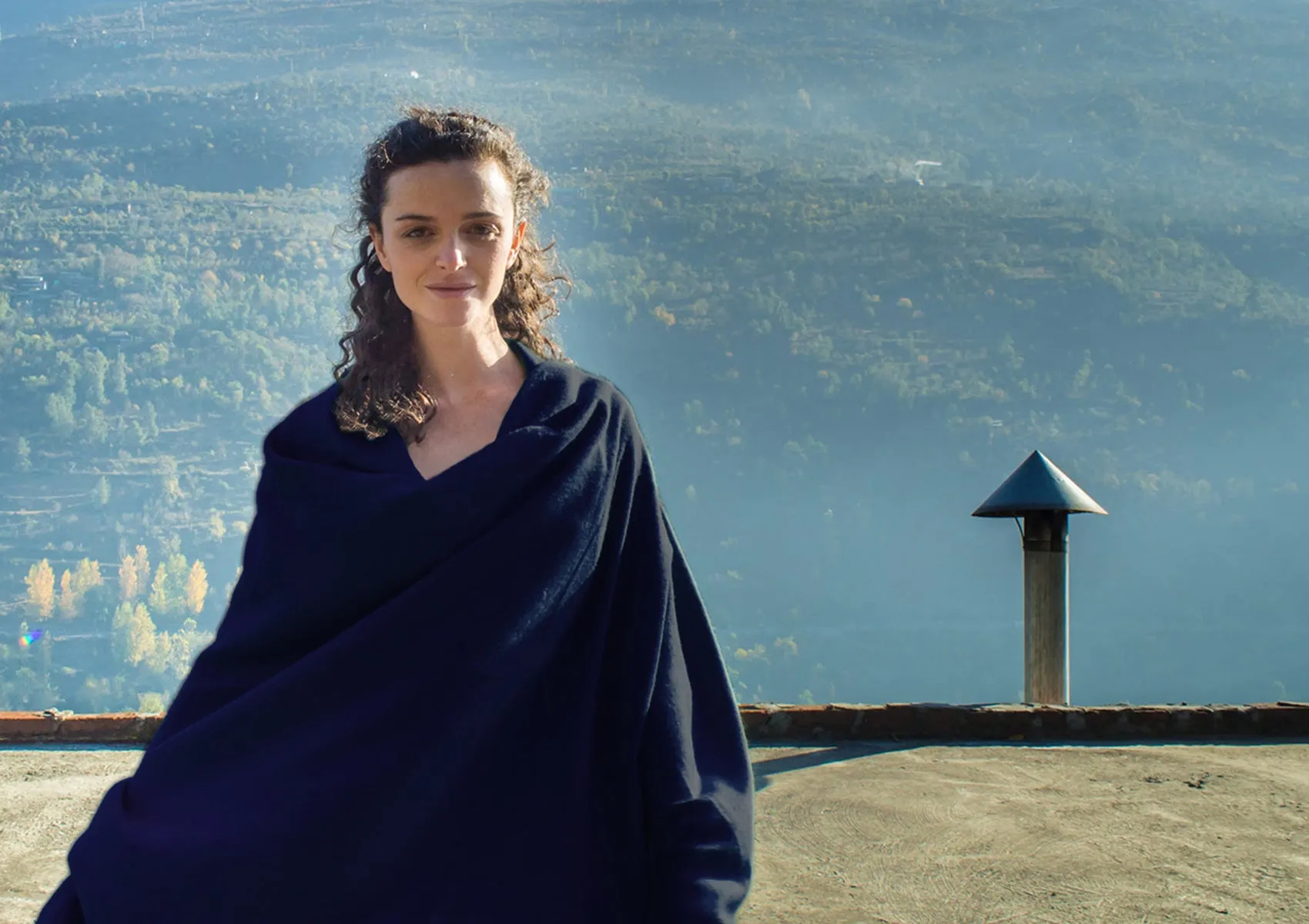 LAKSHMI - Authentic Pashmina Meditation Shawl - Navy
