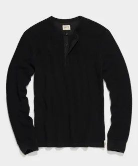 Lightweight Mini Waffle Henley in Blacktop