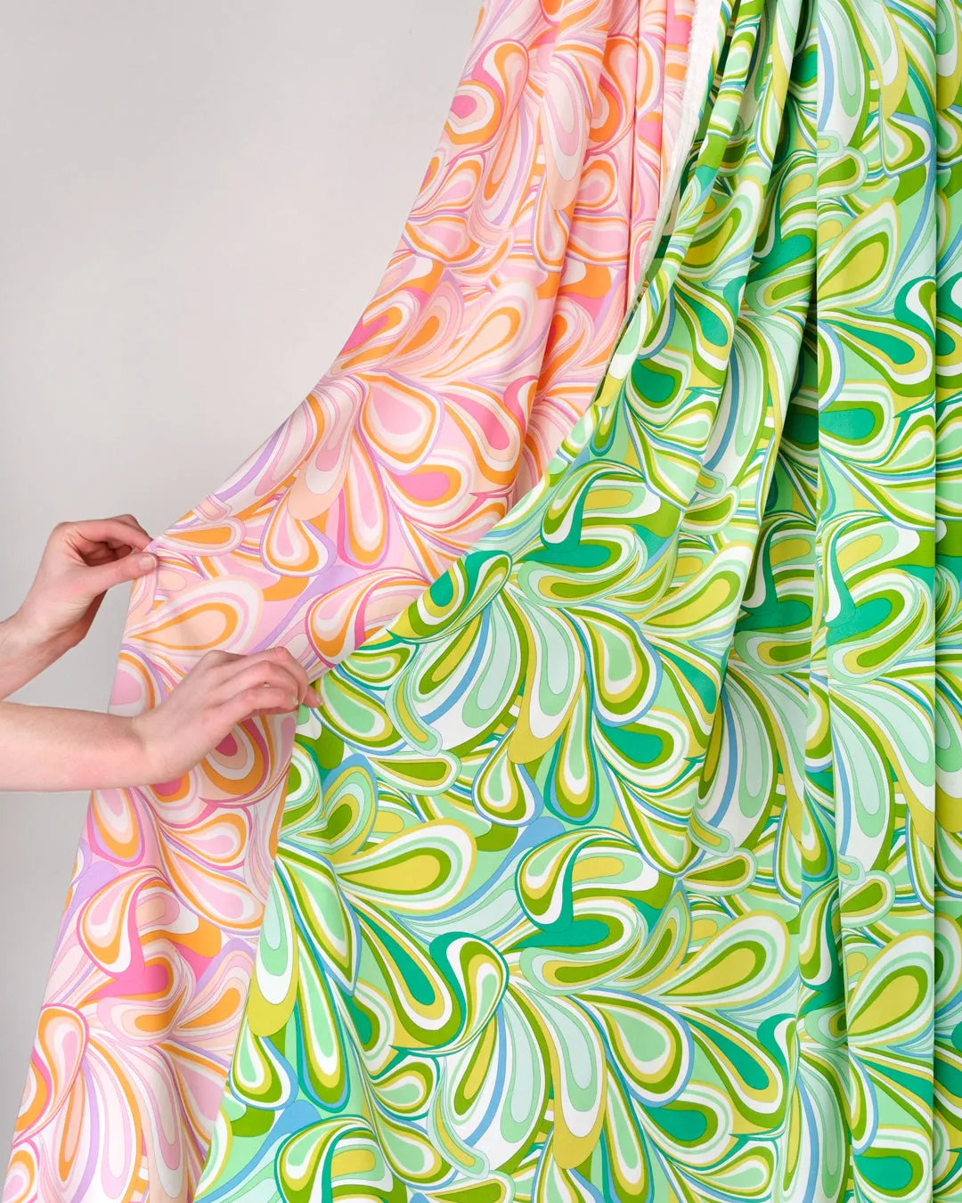 Psychedelia Viscose Poplin - Key Lime